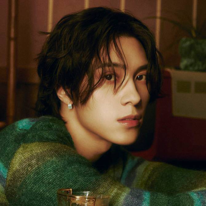 Most recent profile image for WayV HENDERY