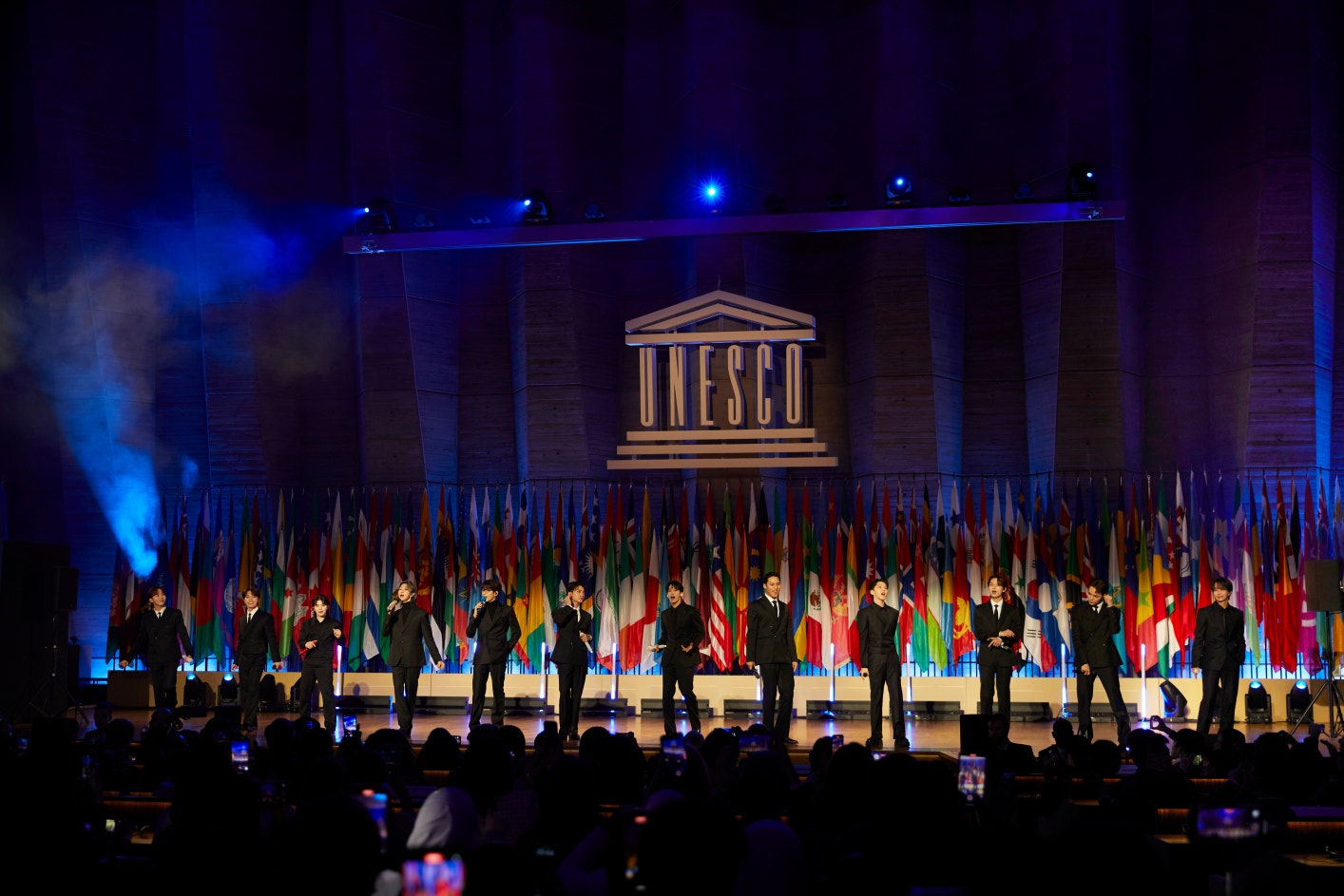 Weverse SEVENTEEN Image - 유네스코 청년포럼 Behind Sketch 02