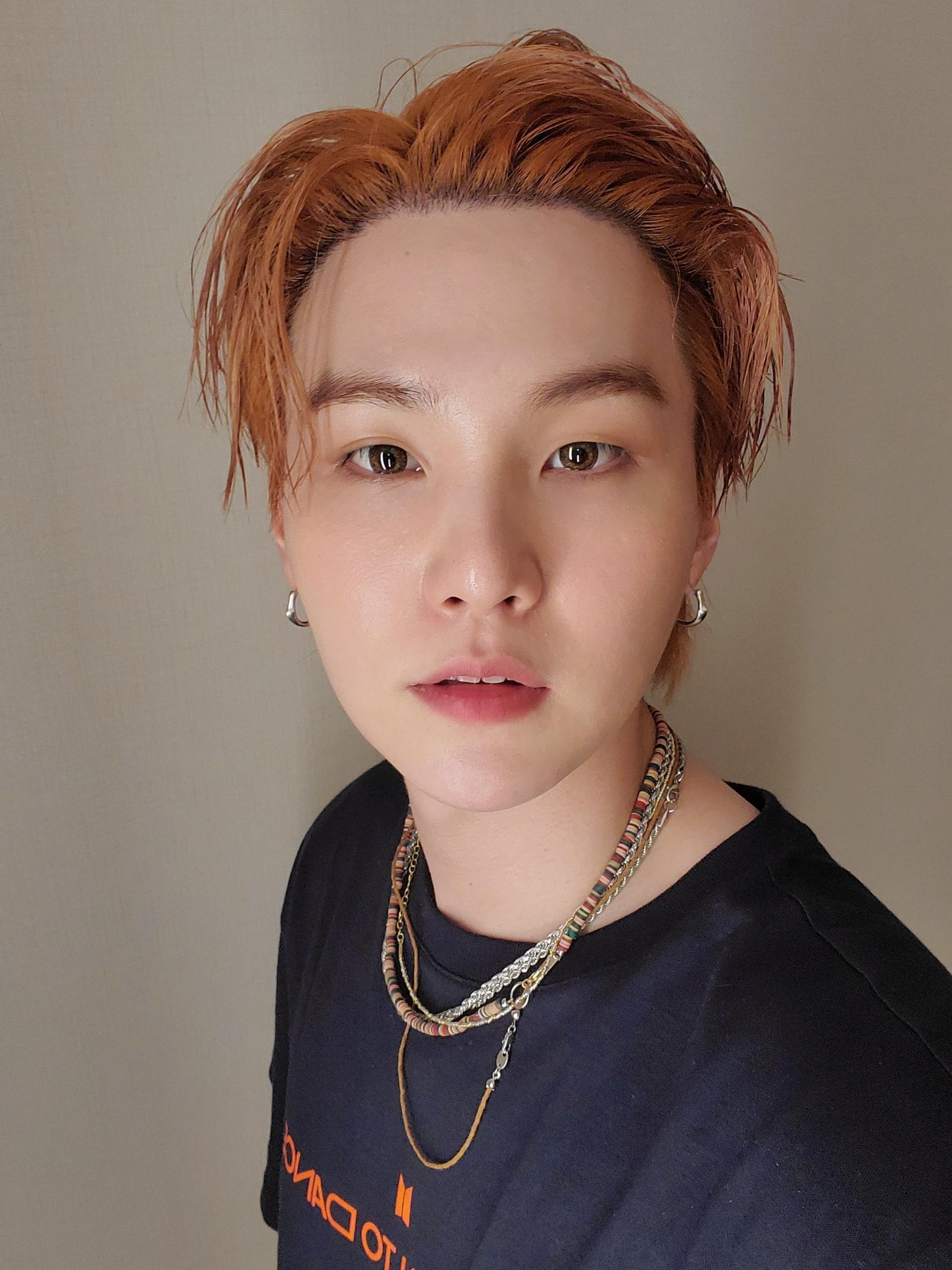 BTS Community Post - #yoongitime ユンギさん💜お疲れ様です(꜆*ˊᵕˋ