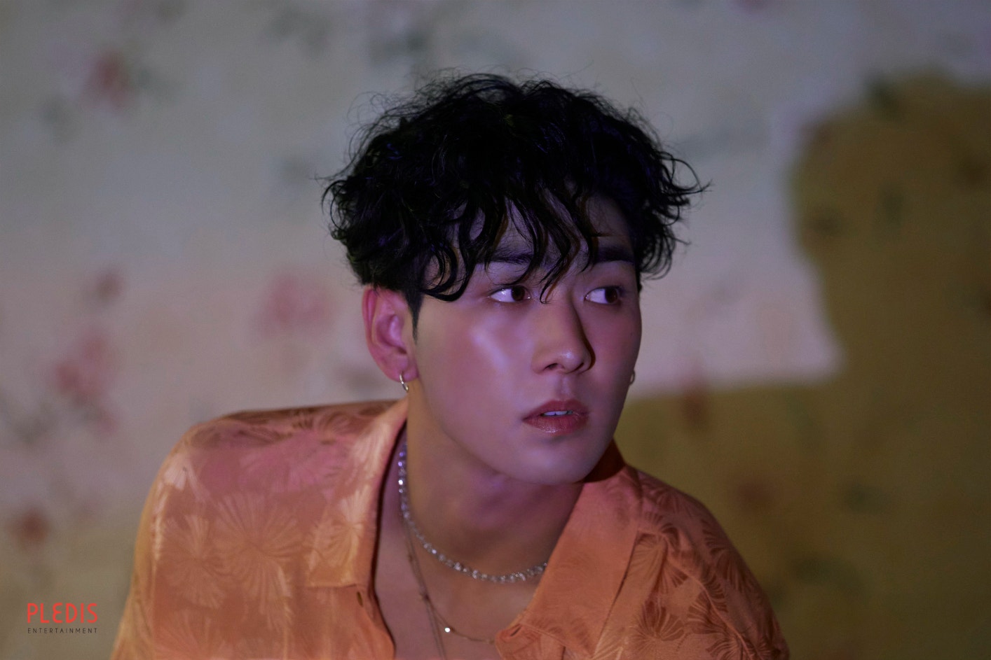 Weverse BAEKHO(KANG DONG HO) Image - 백호 (BAEKHO) 'What are we (Feat ...