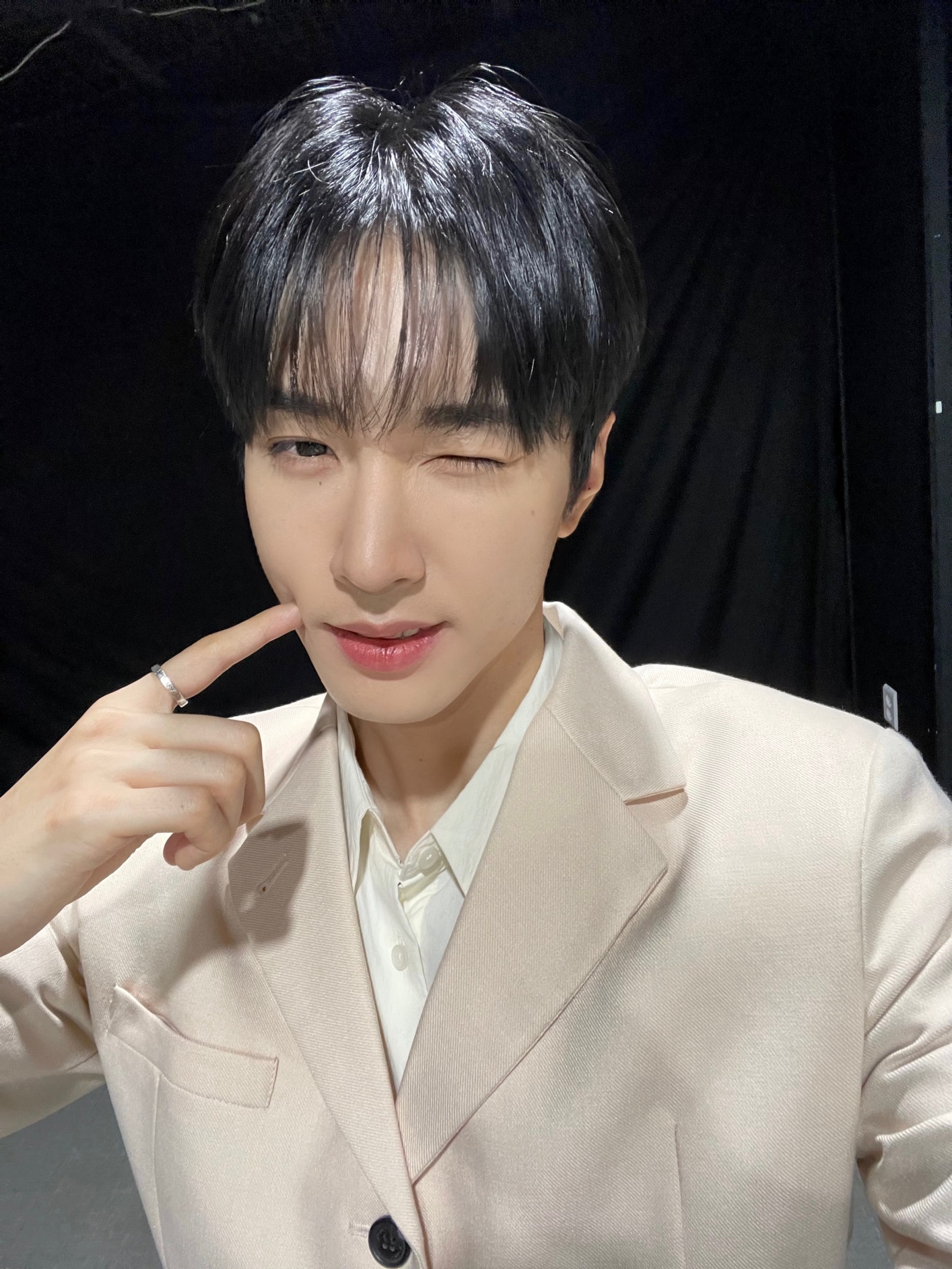 MIRAE Community Posts - 미래소년이 벌써 1000일이라니🫣🥳🫣 울 나우들 사랑해요🙂🖤 (카엘아 너도 사랑해 ...