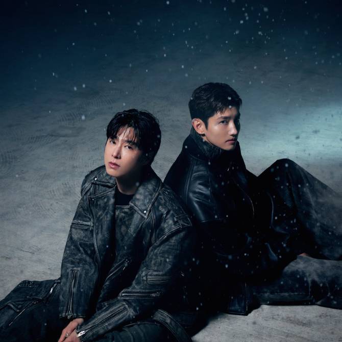 Most recent profile image for TVXQ!