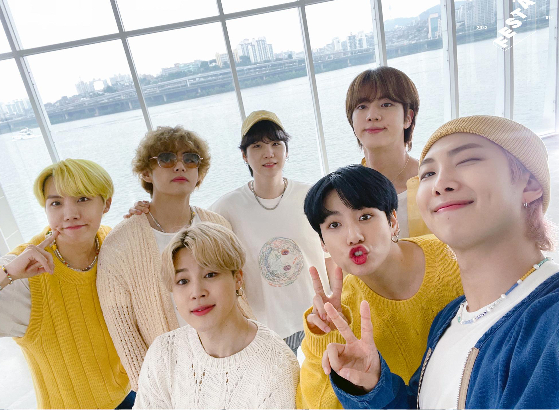BTS 커뮤니티 포스트 - いろいろ考えずに ただ ただ 7人が元気で笑顔で