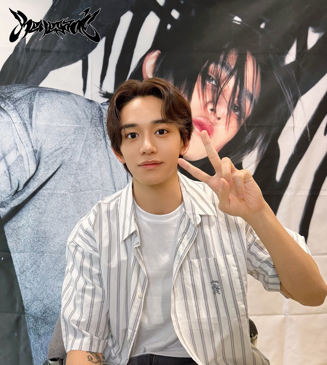 Weverse LUCAS Image - #2024.04.28 #LUCAS #VIDEO CALL EVENT - [Renegade]