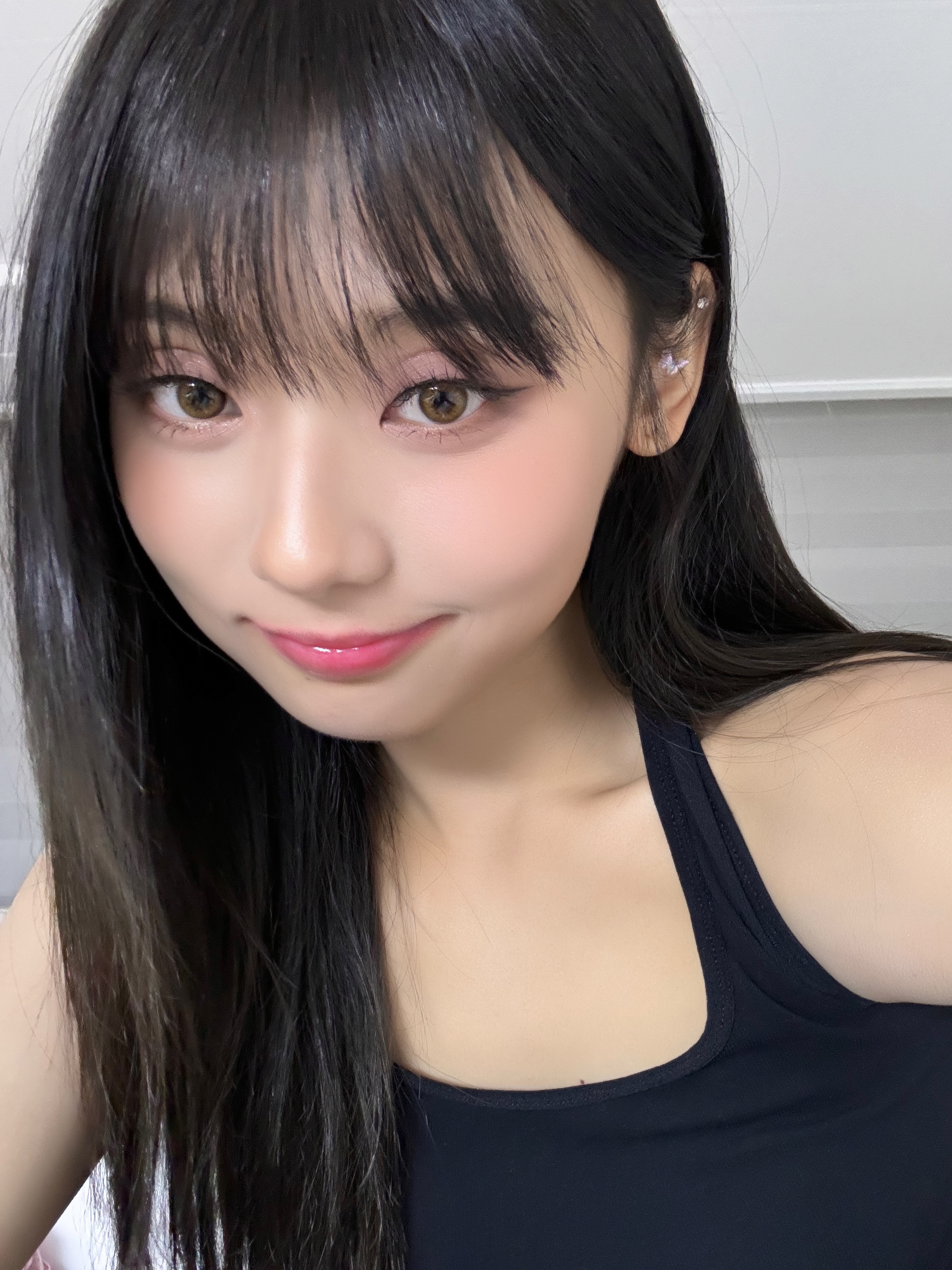 UNISコミュニティの投稿 - 이번 주도 화이팅💜 - ヒョンジュ