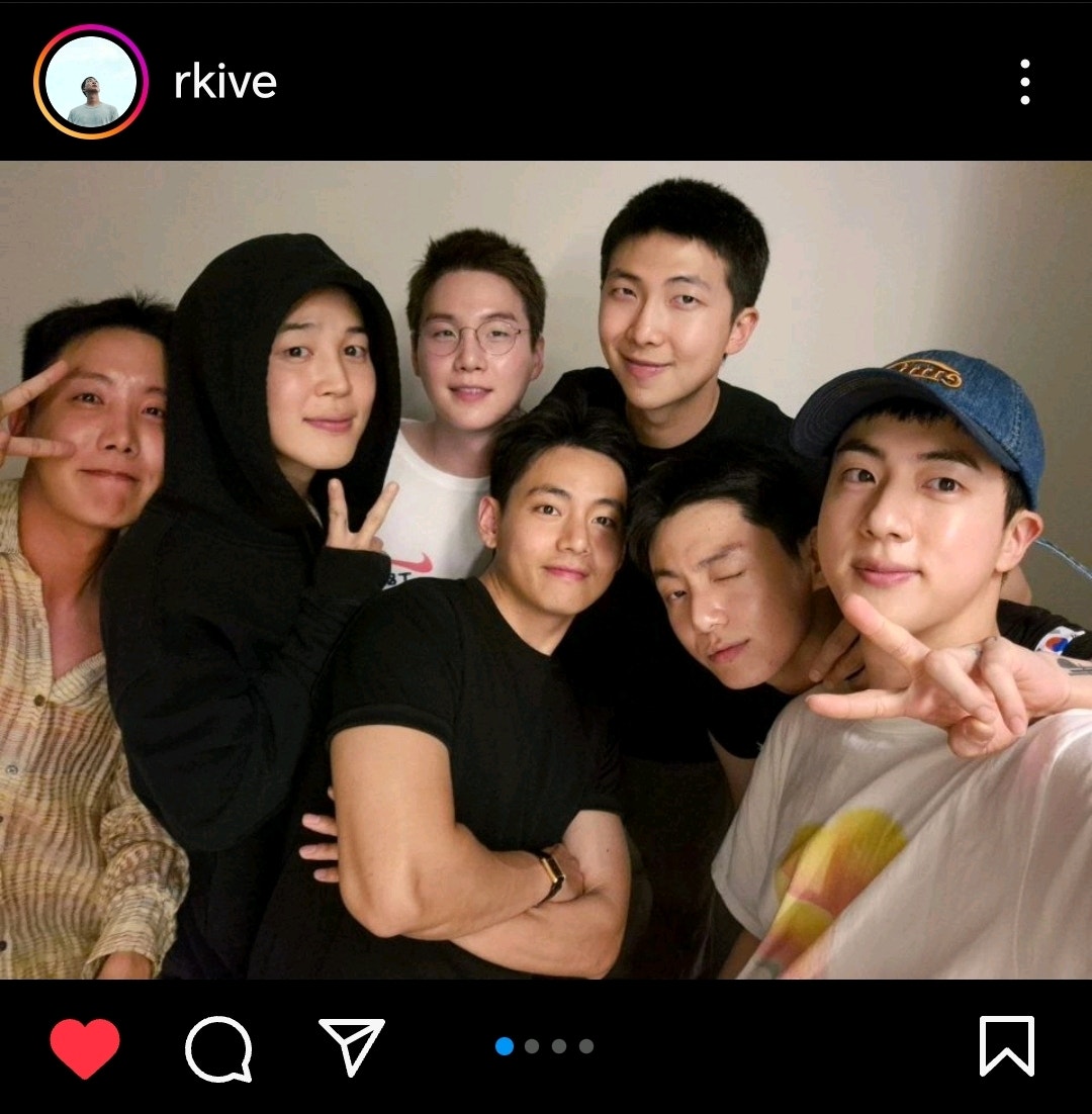 Bts Community Posts Namjoon 💜⁷ Una Foto Mas De Ellos Juntos 😍 Aaaaaah El Pelito De 3212