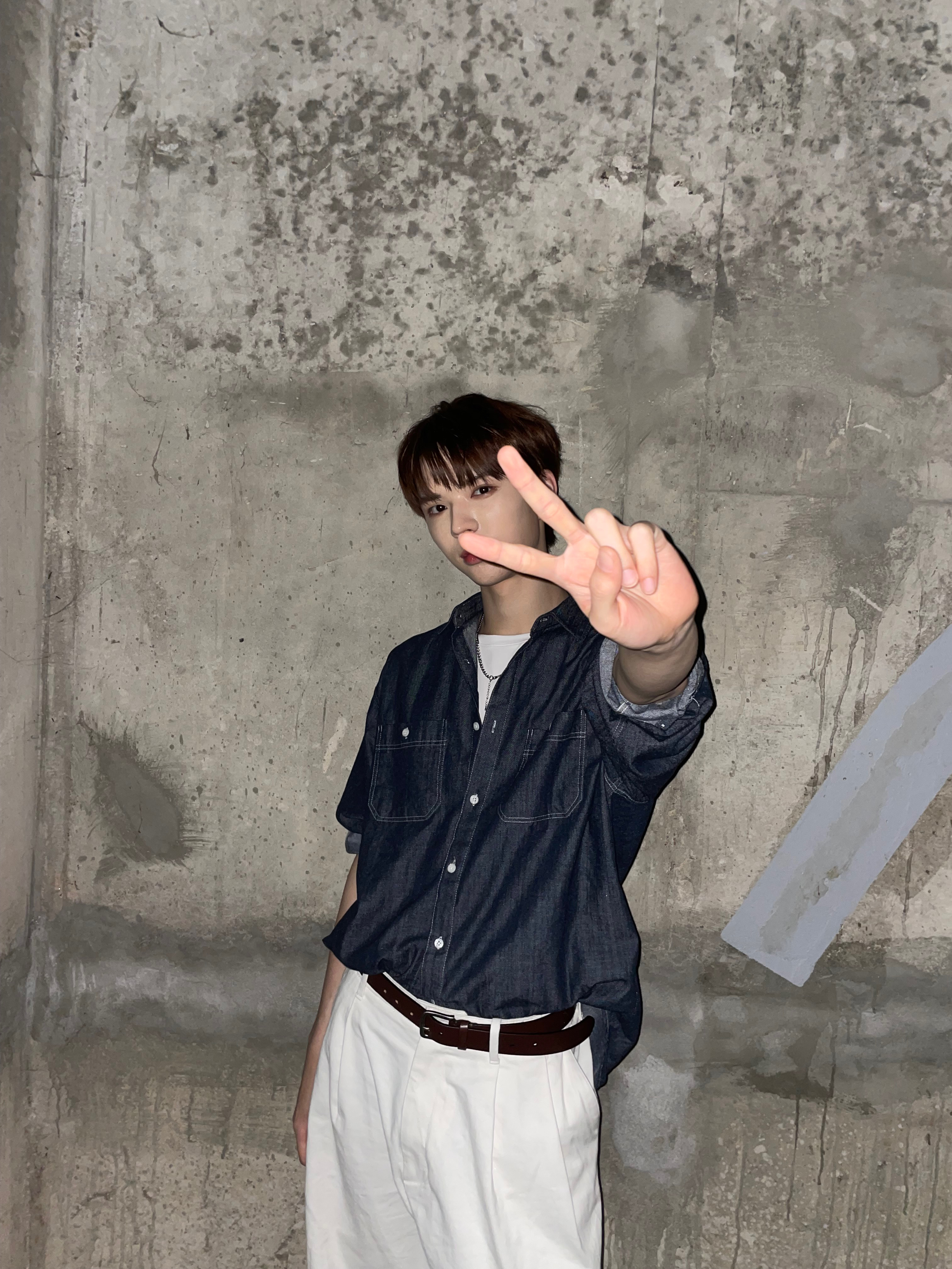 AMPERS\u0026ONE社区帖子 - 나 멋있지?! - SIYUN, image size:3024x4032