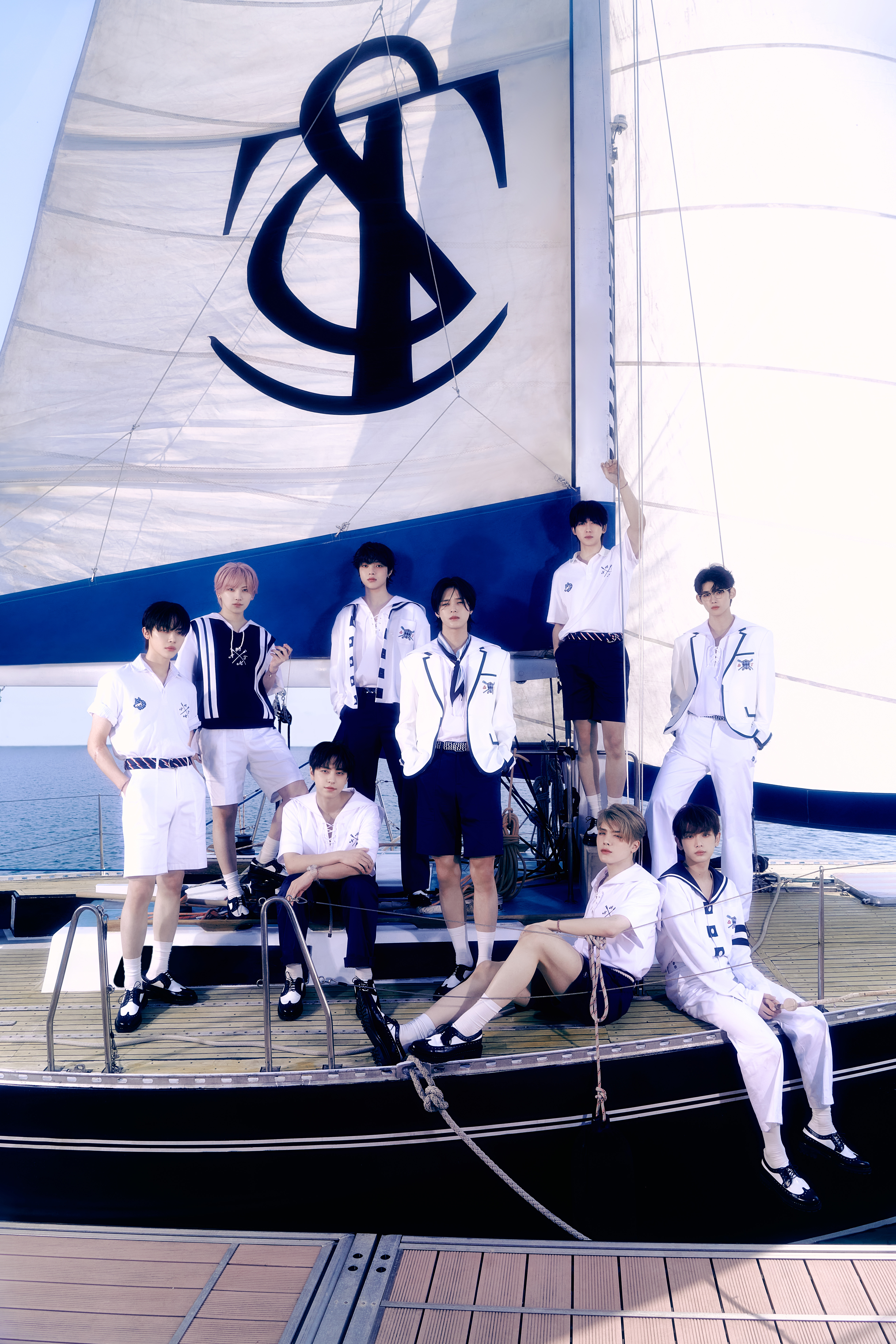 &TEAM 青嵐 ラキドロ Weverse Weverse &TEAM Image - 青嵐 (Aoarashi) Concept Photo
