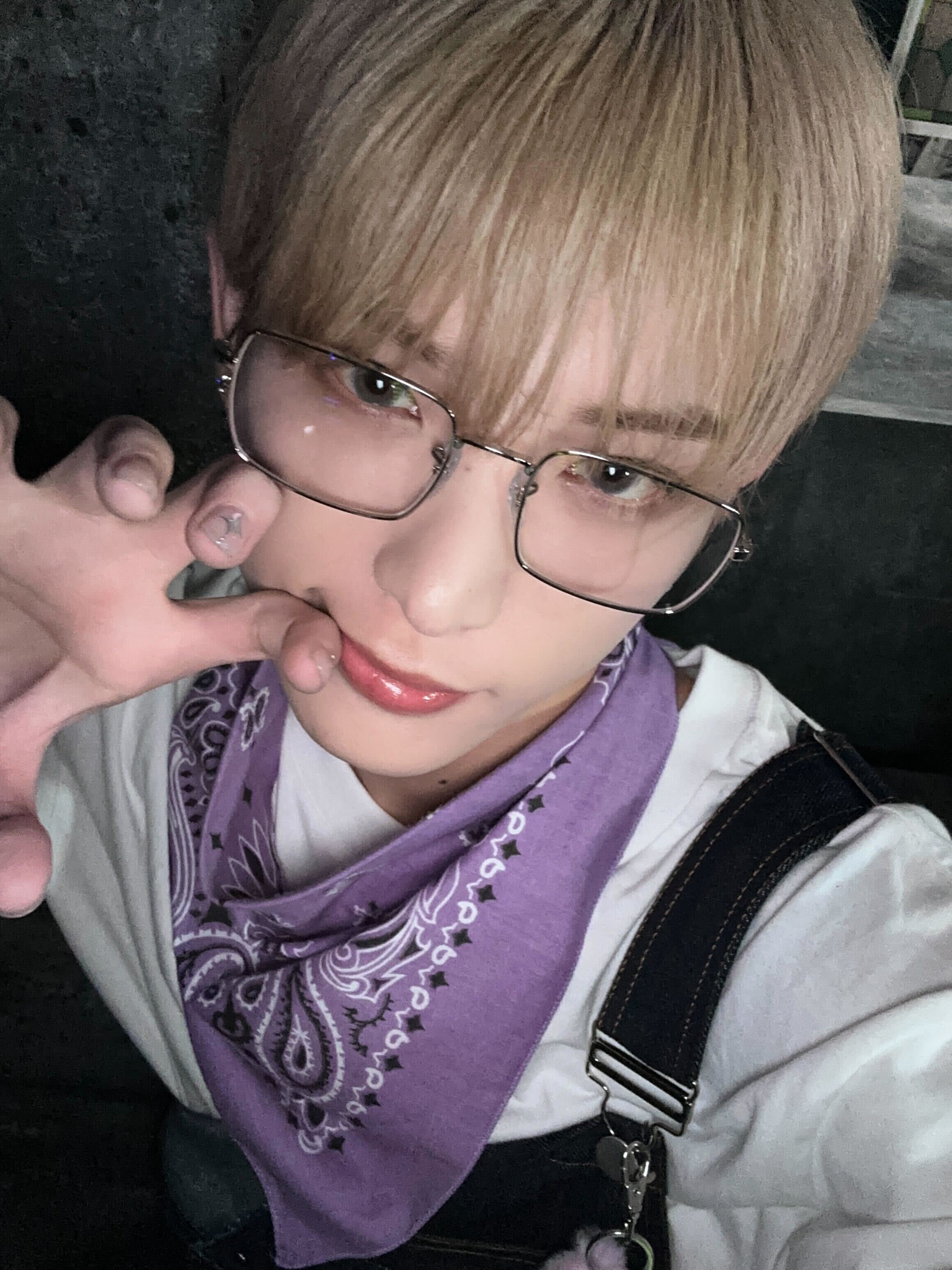 &TEAM Community Post - (▭-▭)💜✨️ - HARUA