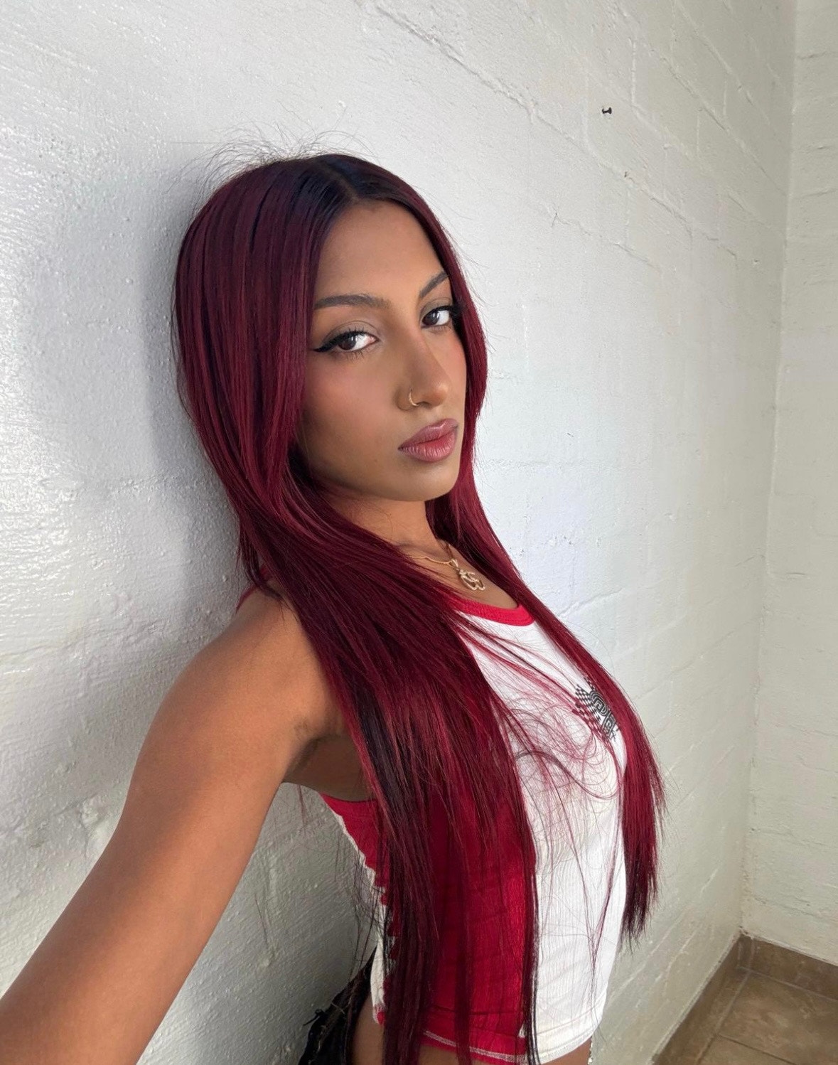 KATSEYE Community Posts - hiiii eyekons🖤 i miss you babies! ARE WE