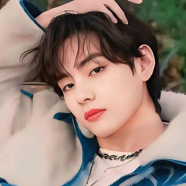 BTS 커뮤니티 포스트 -