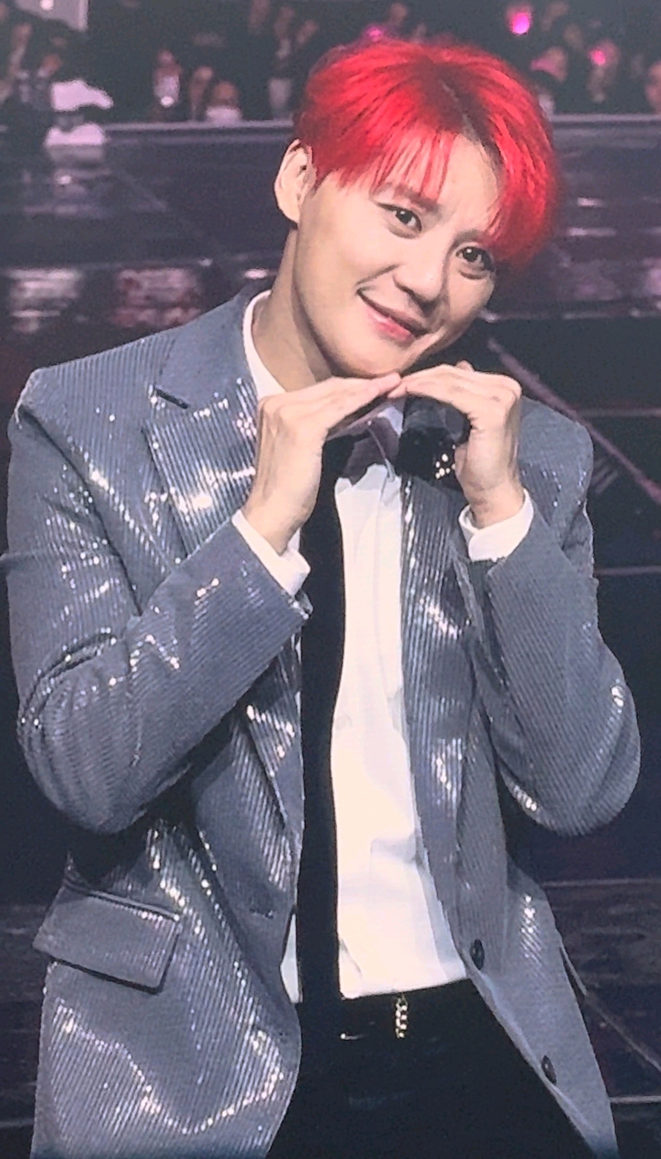 KIMJUNSU Community Posts - 콘서트와 뮤지컬까지 4일 연속 너무 꿈같은 시간이였네요😍 친한 동생 꼬득여 같이 ...