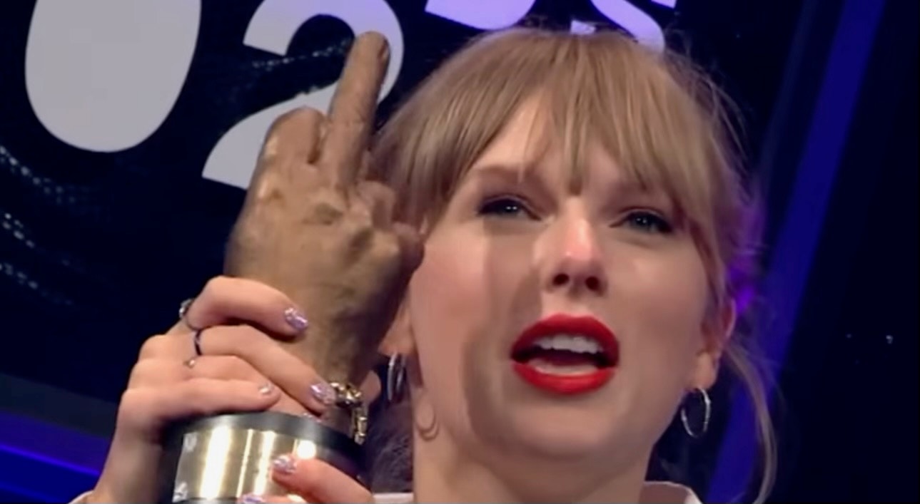 Weverse zone Community Post Cheer and comment this post if Taylor Swift is overrated