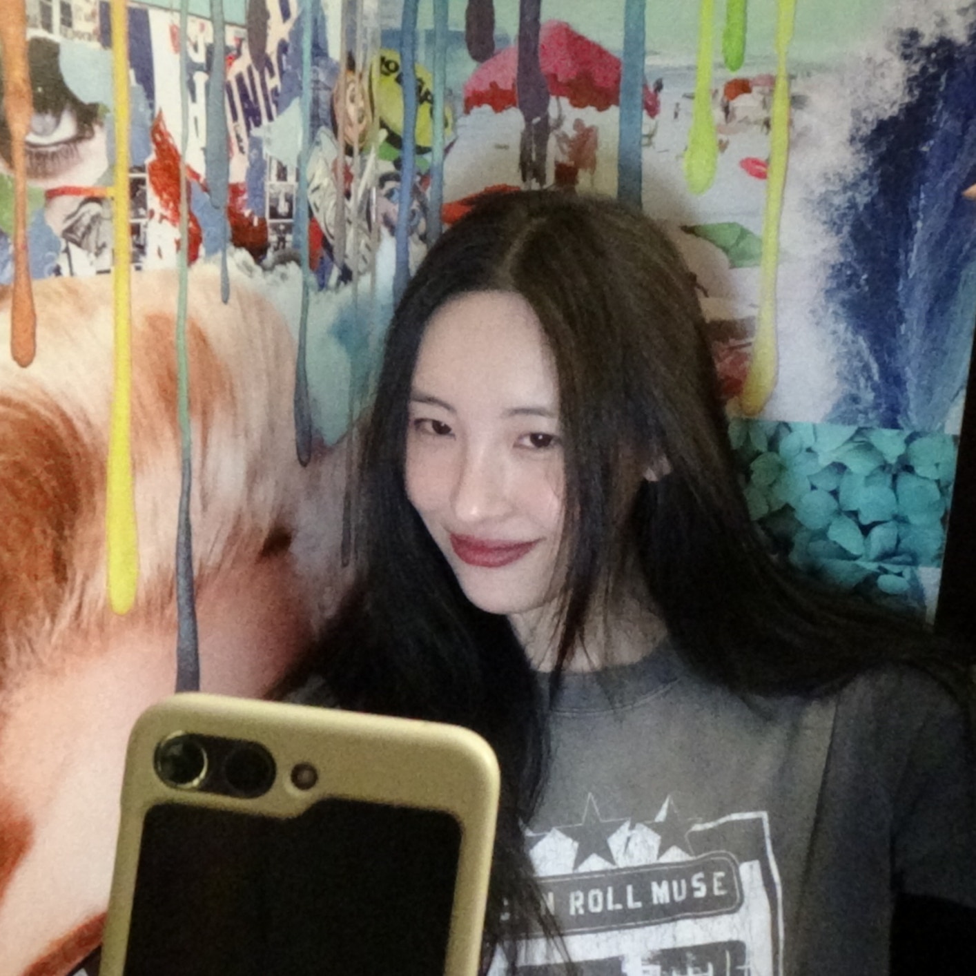 SUNMI Community Posts - 로 ㅏ?🫣 #Miyane - 선미