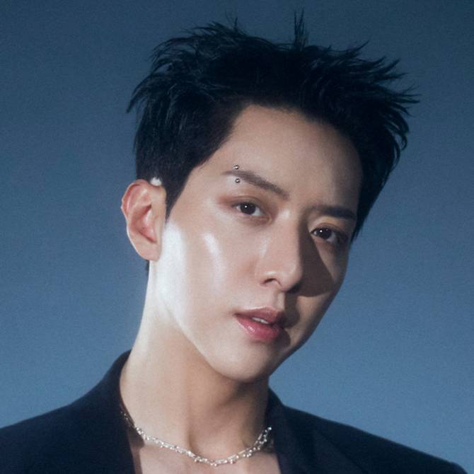 Most recent profile image for CNBLUE Lee JungShin