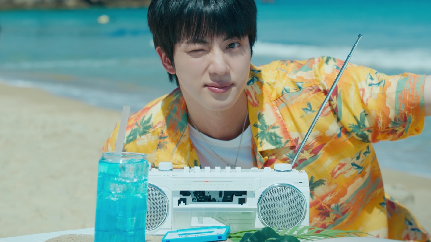 Weverse BTS Media - 진 (Jin) '슈퍼 참치 (Super Tuna