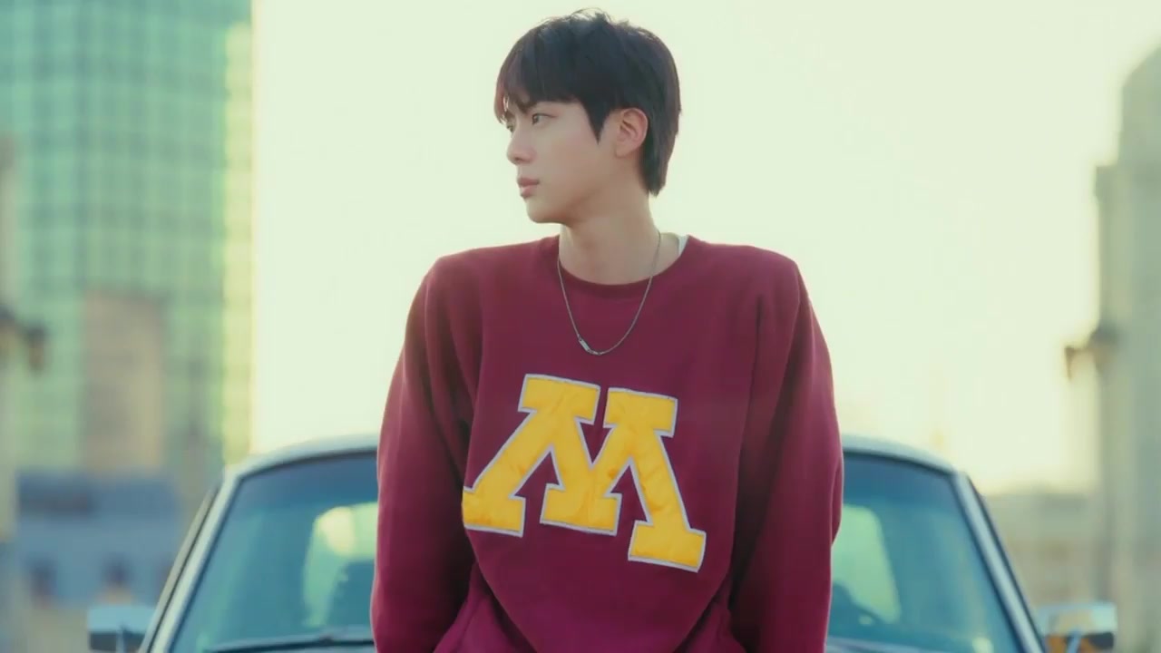 Weverse BTS Media - 진 (Jin) 'Happy' Visual Clip 1