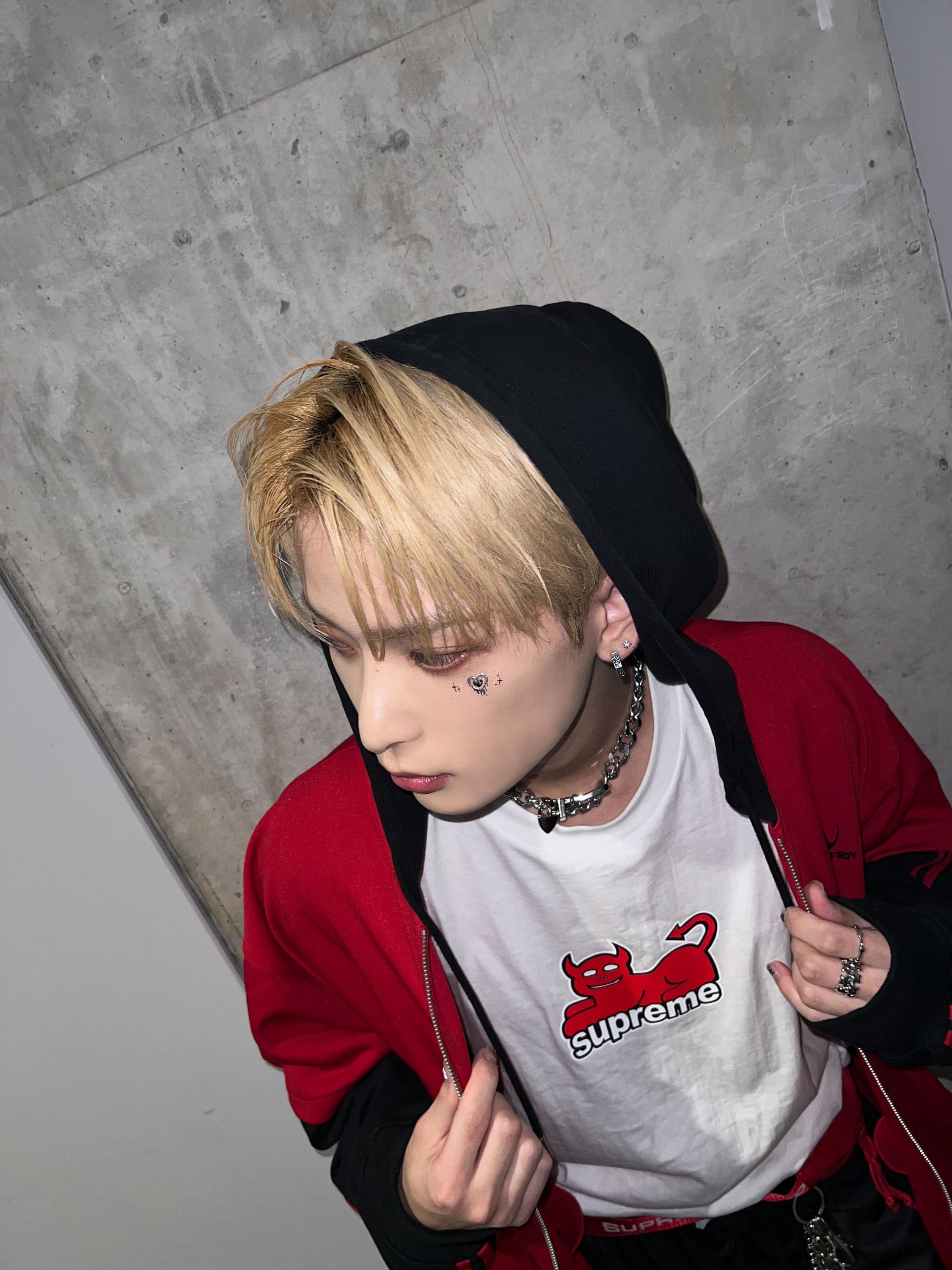 &TEAM 커뮤니티 포스트 - ︎︎︎︎🖤⟡.·❤️‍🔥⟡.· - HARUA