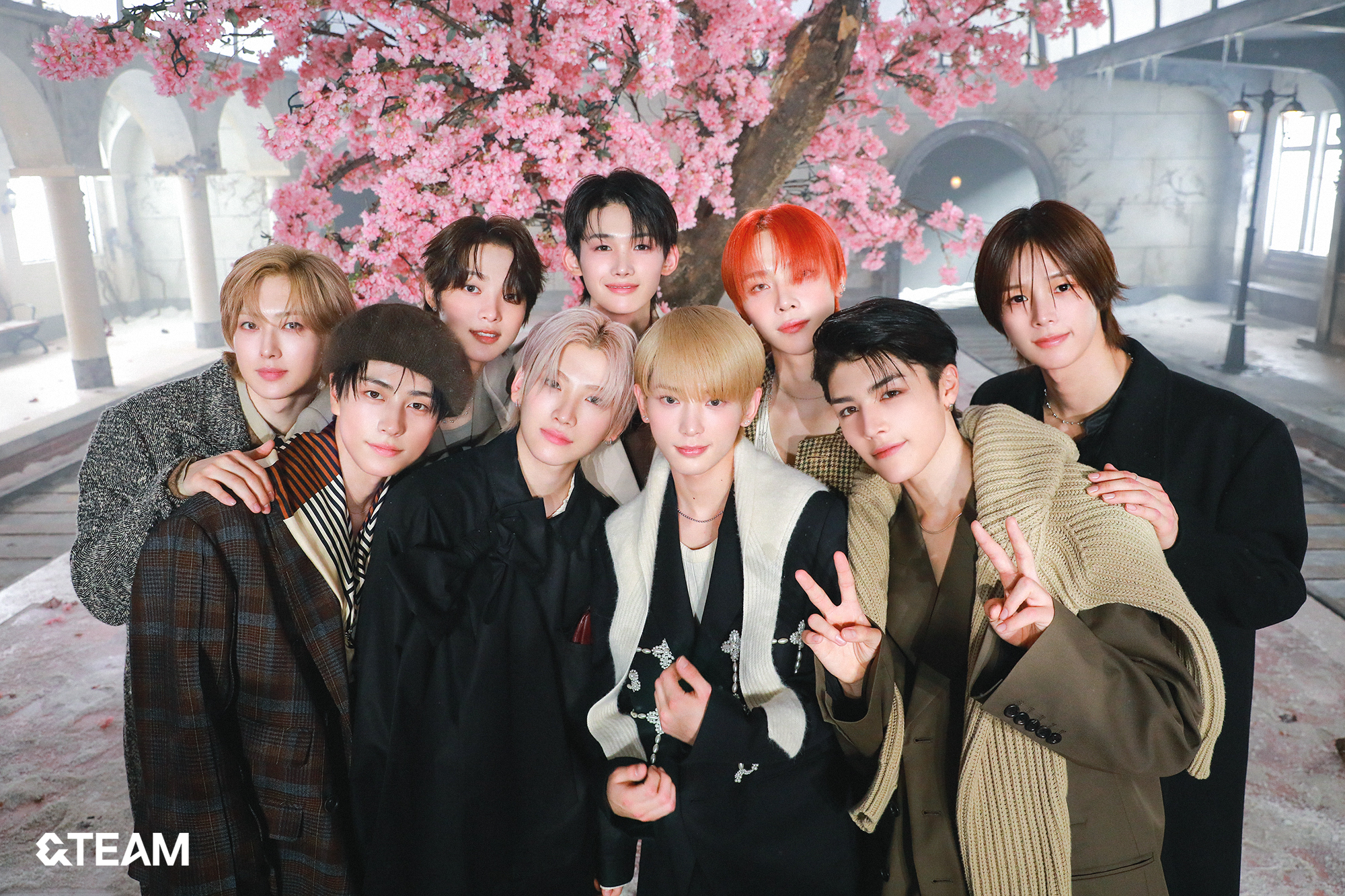 Weverse &TEAM 画像 - &TEAM 2nd ALBUM『雪明かり (Yukiakari)』Jacket