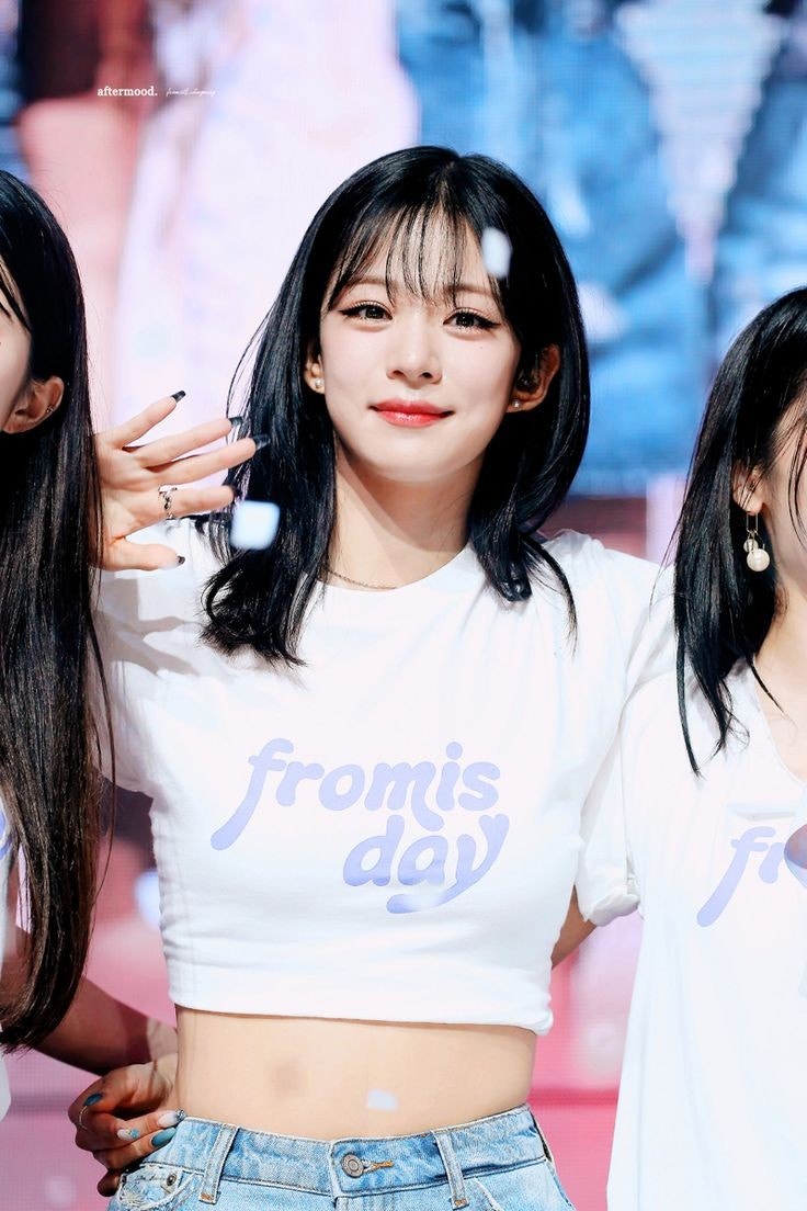 fromis-9-community-post