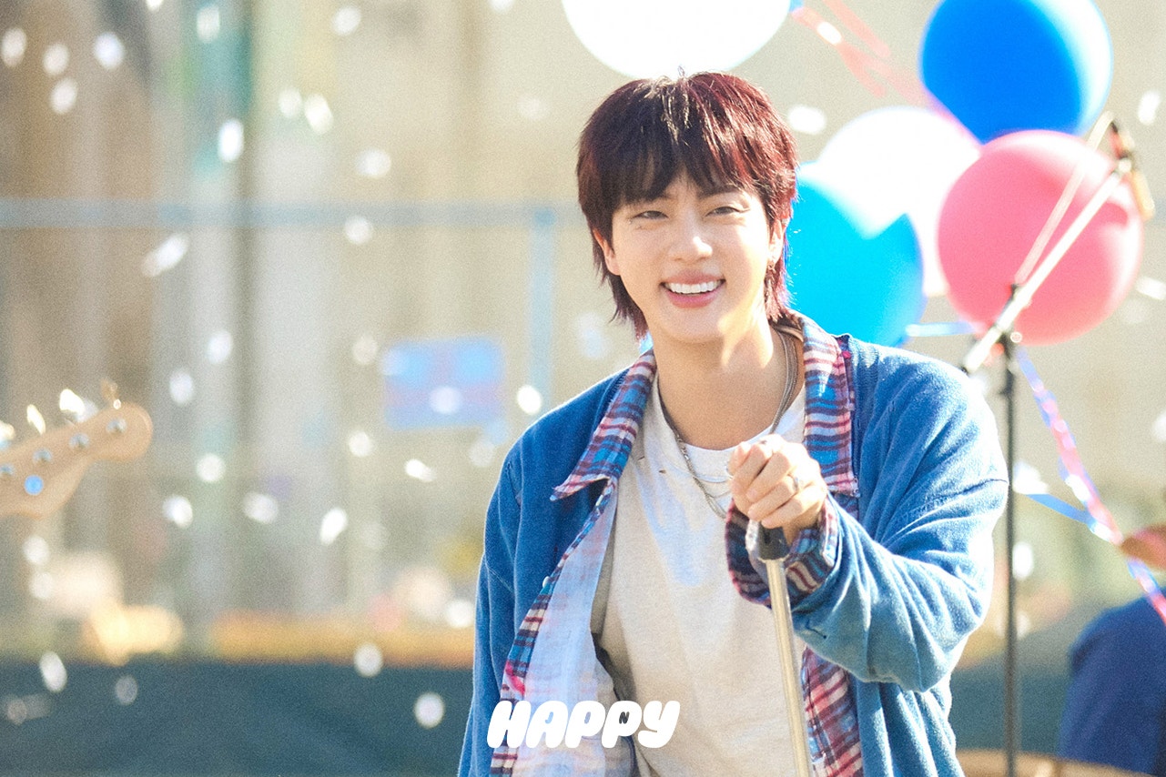 BTS JIN HAPPY フーディ BTS JIN - HAPPY POP-UP : RUNNING WILD TO HAPPINESS OFFICIAL