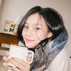 GFRIEND UMJI的最新個人簡介圖片
