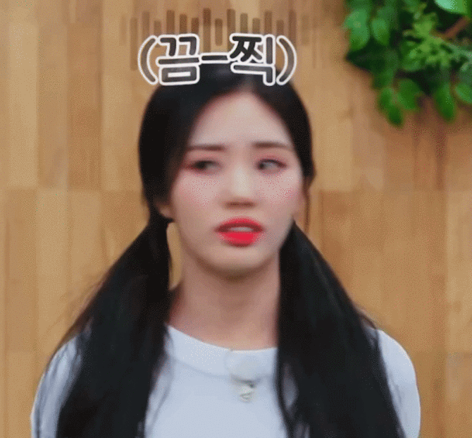 fromis_9 Community Post - 밖에 너무 추워요🥶🥶🥶🥶🥶🥶🥶🥶🥶🥶