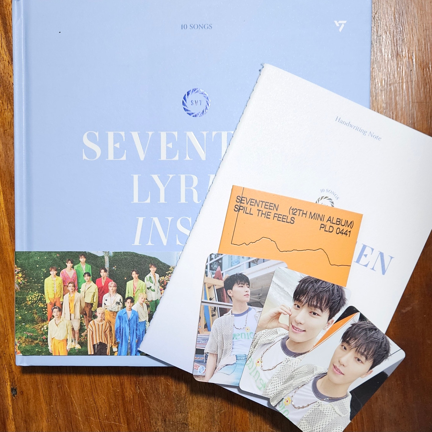 SEVENTEEN Community Post - Surrounded by people who support my ...