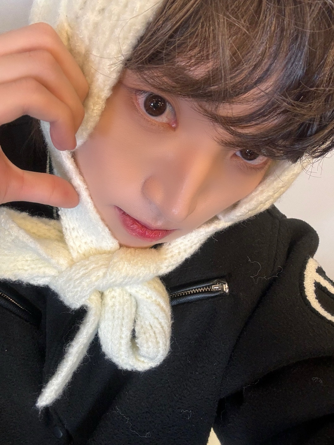 DXMON Community Post - 뀨 💖 사랑하는 팬 여러분들 크리스마스 잘 보내고 있나여? - TK