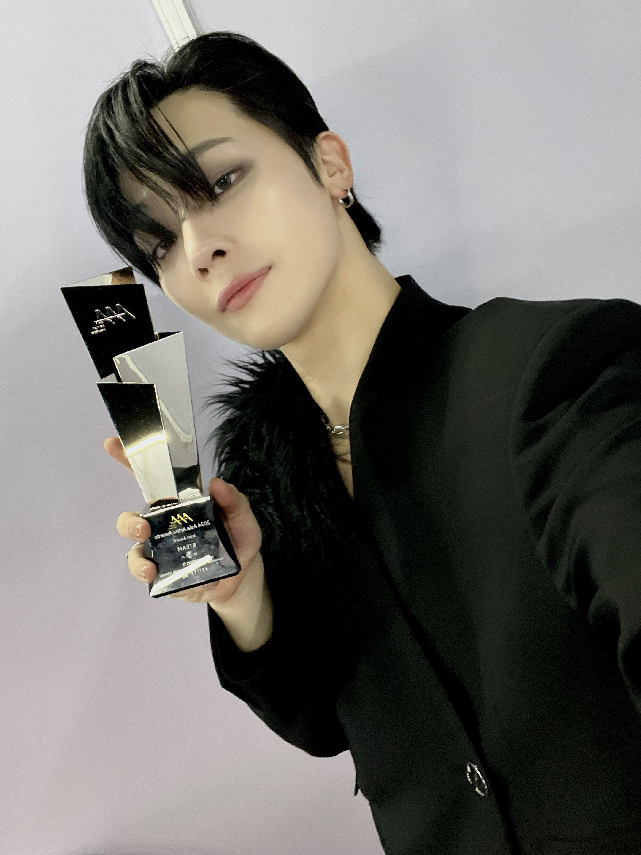 NICHOLAS || WEVERSE UPDATE || 011825 UTO 😙😙 #andTEAM