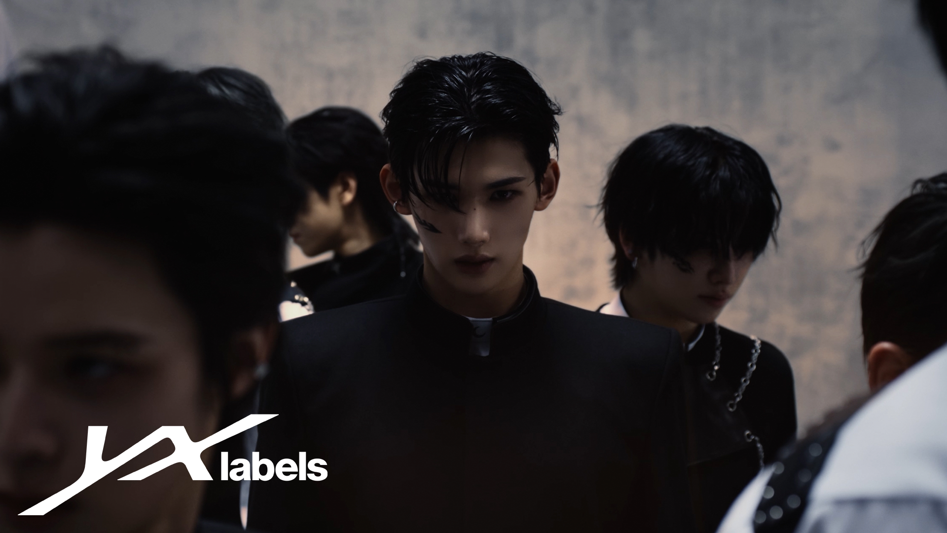 Weverse &TEAM Media - 3rd SINGLE 'Go in Blind (月狼