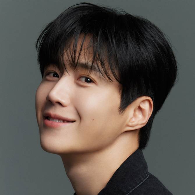 KIM SEON HO KIM SEON HOの最新プロフィール画像