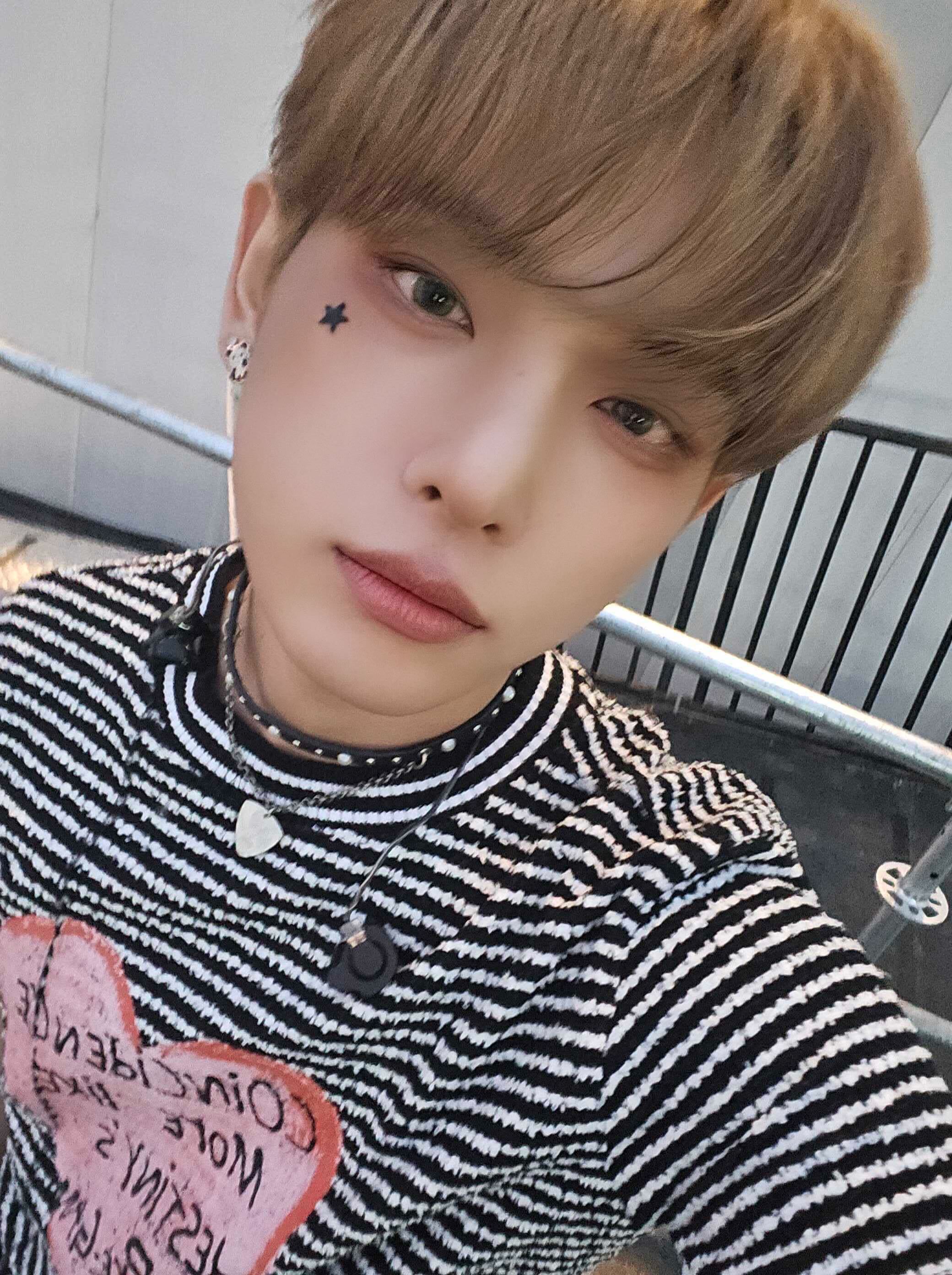 Weverse_3db7a.jpg
