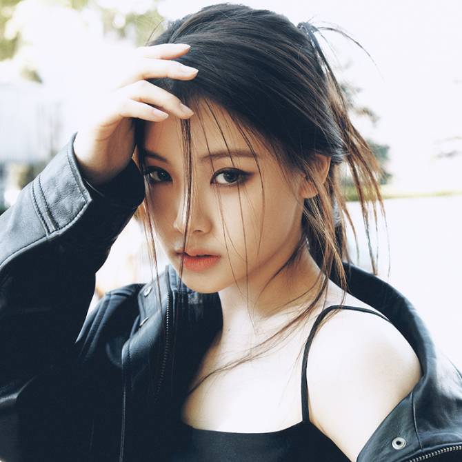 Yihyun最新个人简介图片