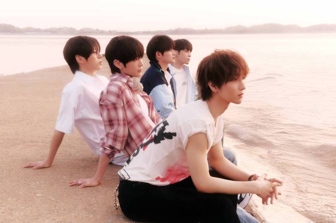 Most recent profile image for NOWZ (나우즈)