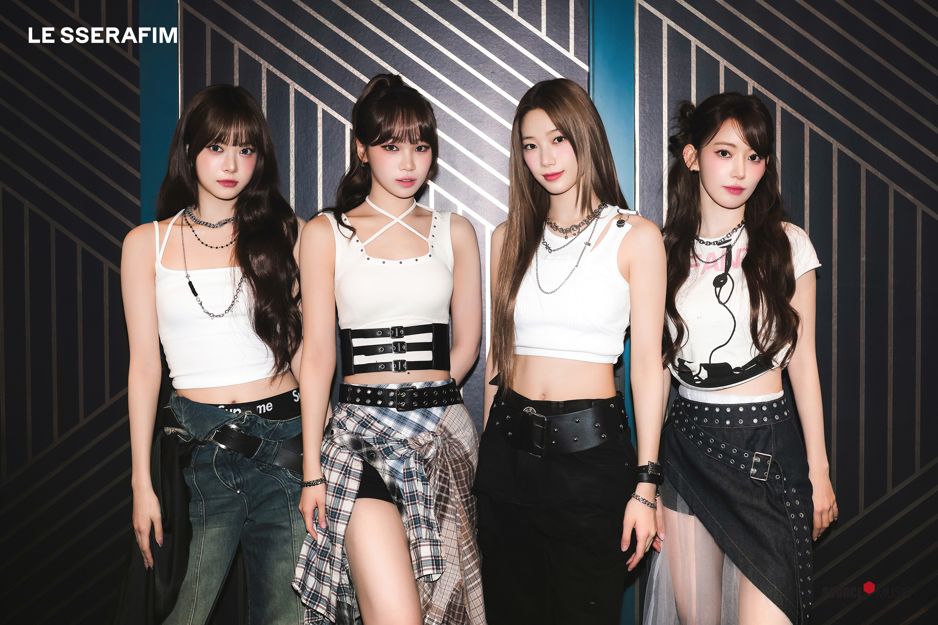 LE SSERAFIM ルセラフィム weverse con ユニフォーム LE SSERAFIM ルセラフィム weverse con ユニフォーム - メルカリ