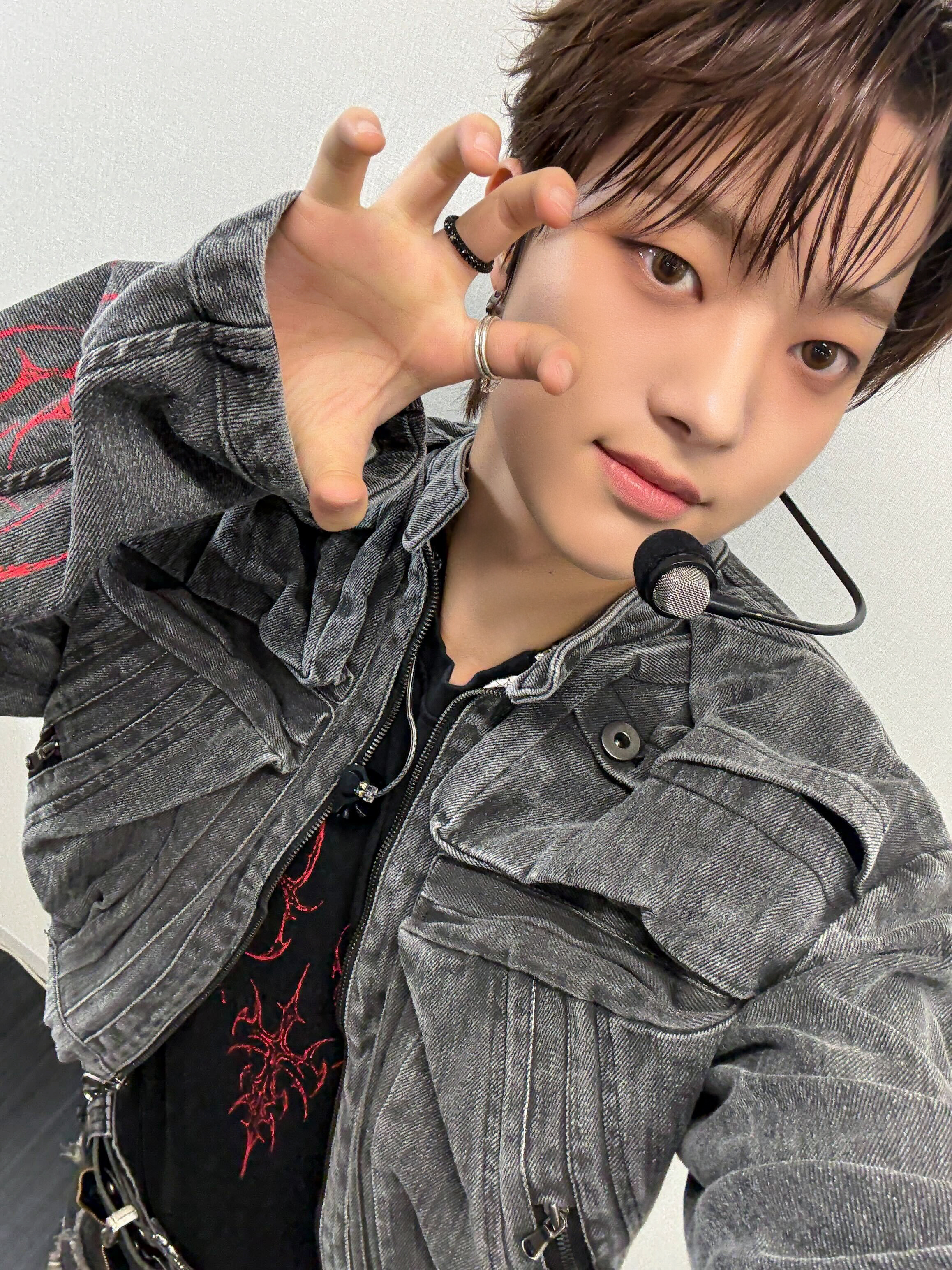&TEAM 月狼 ウィジュ 手書き &TEAM社群貼文 - 神戸1日目✌️ - EJ