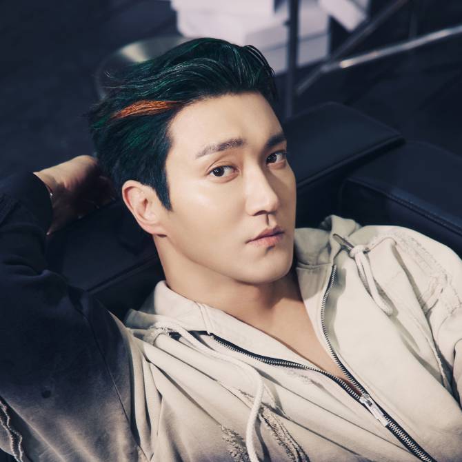 SIWON最新个人简介图片