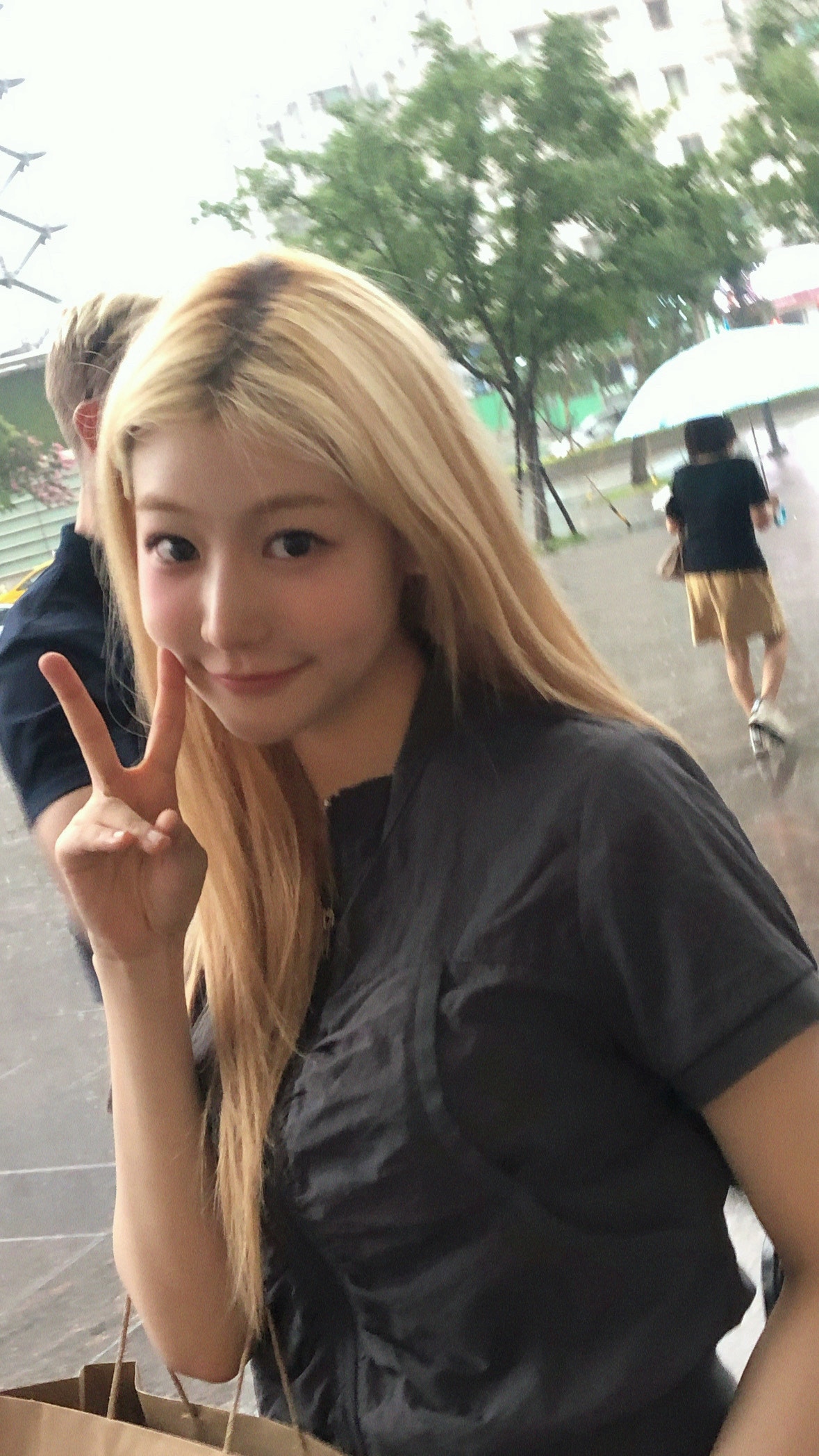 FIFTY FIFTY 커뮤니티 포스트 - 내일이면 드디어 만난다🇹🇼💕💗 - 예원