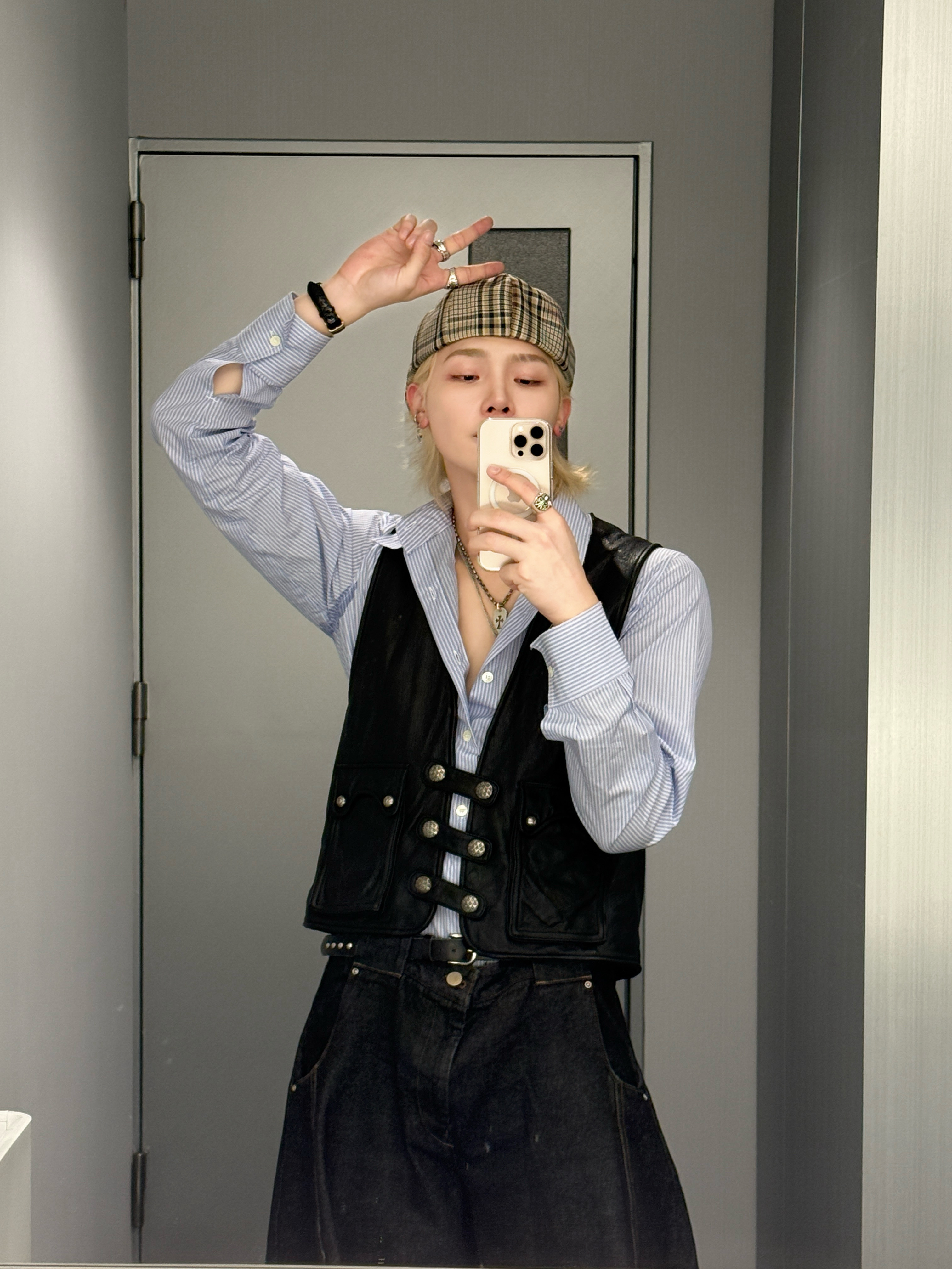 &TEAM Community Post - 我要成為海賊王～～🏴‍☠️🏴‍☠️ - NICHOLAS