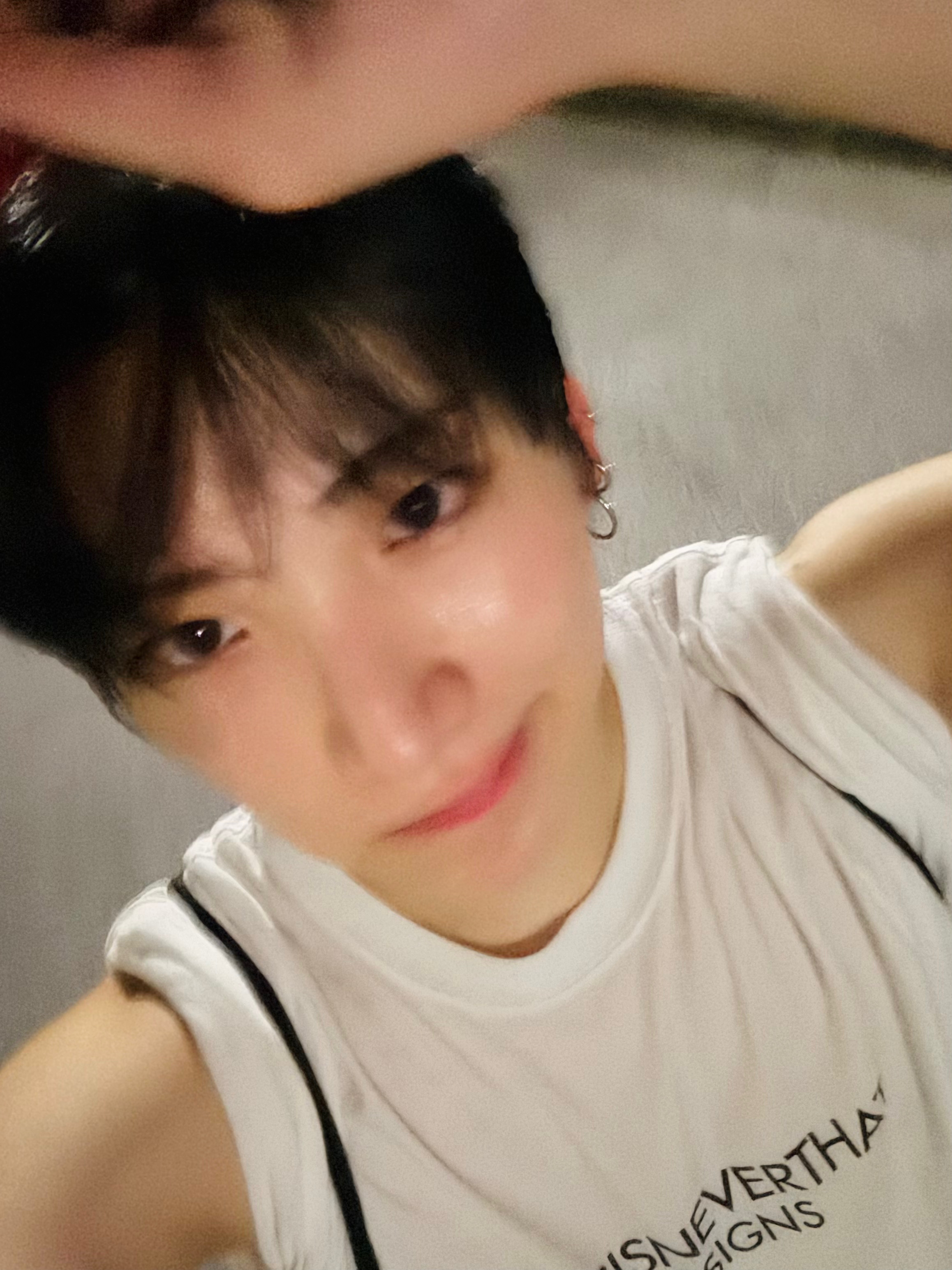 &TEAM YUMA チェキ サイン Weverse 230425 #YUMA On WEVERSE 