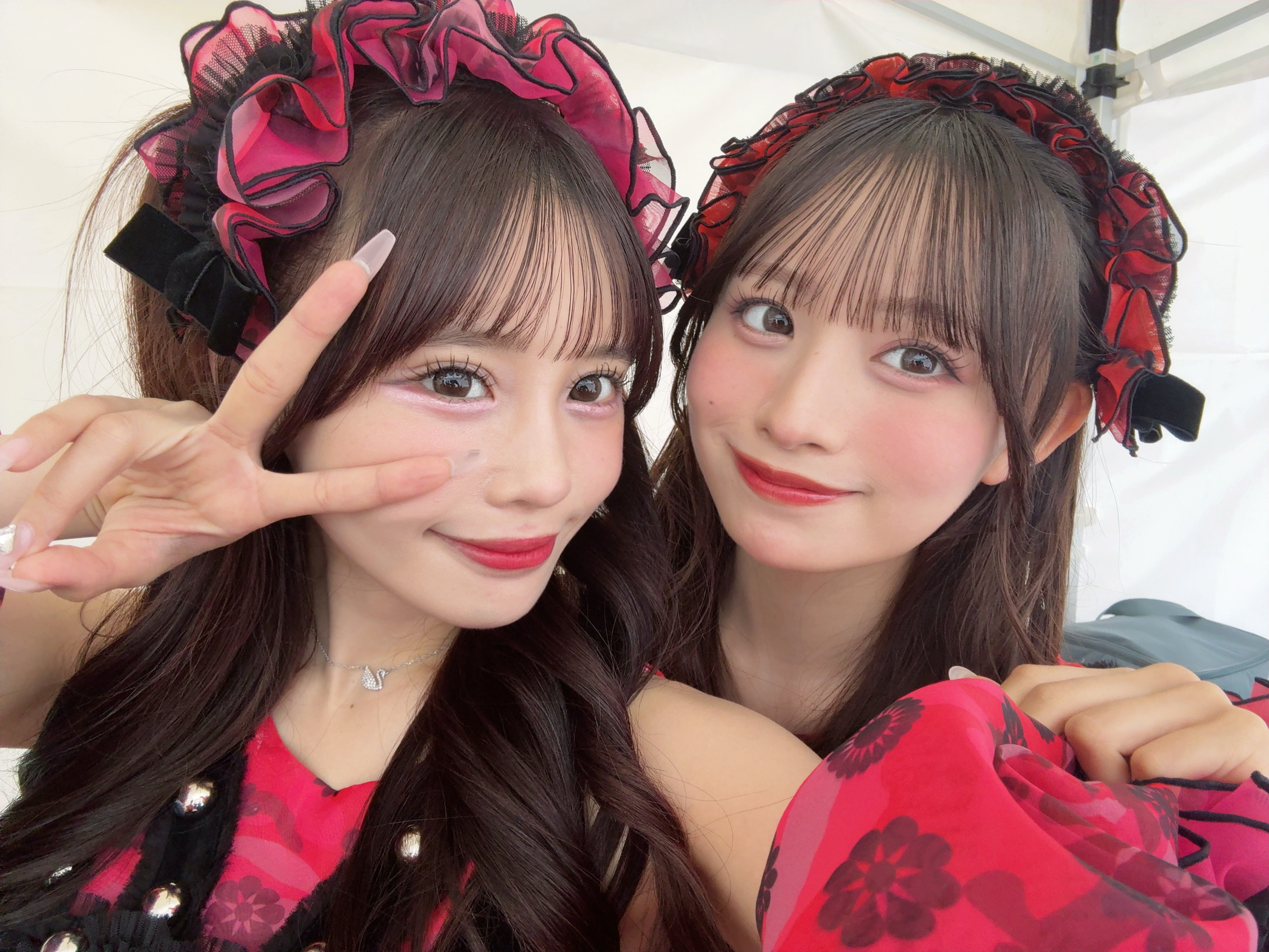 村川緋杏　セット プール🏊 シンガポール旅行で朝起きてすぐ！ 泳ぎに行ったくらいプール