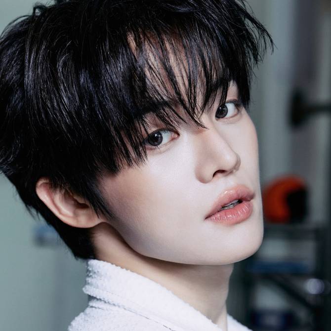 Most recent profile image for CLOSE YOUR EYES JEON MINWOOK