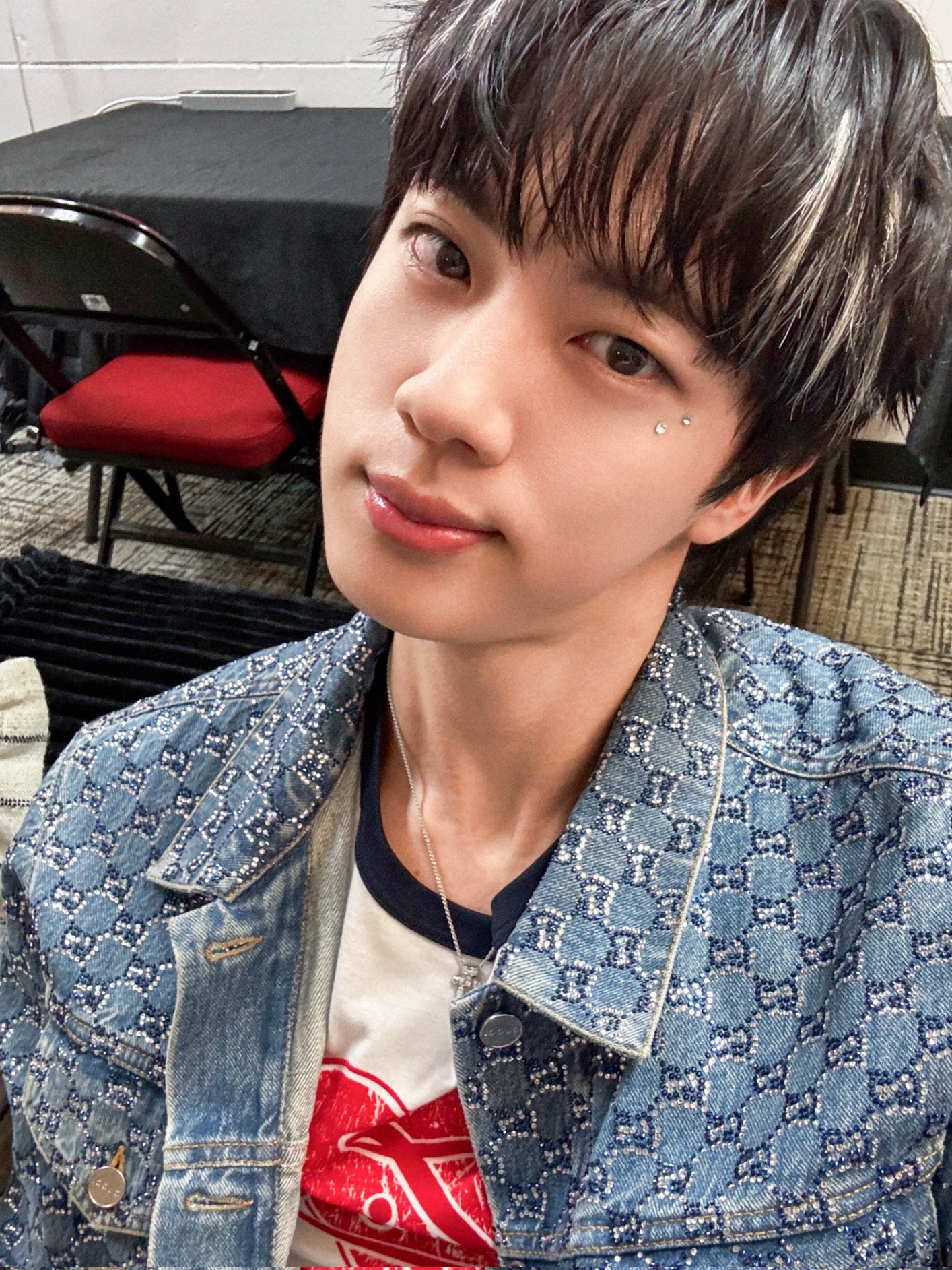 Layuh BTS Community Post - #to_jin♡心はいつもそばに 💛🌻愛してるJINくんへ💌ラブレタータイム💛🌻 🇺🇸8:32 ...