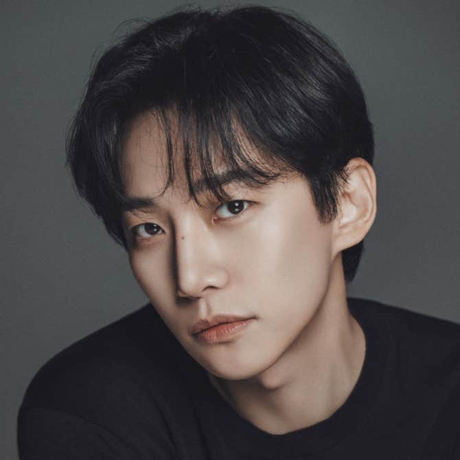 Most recent profile image for LEE JUNHO LEE JUNHO