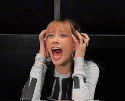 KATSEYE Community Post - how eyekons will be if we dont get s live by