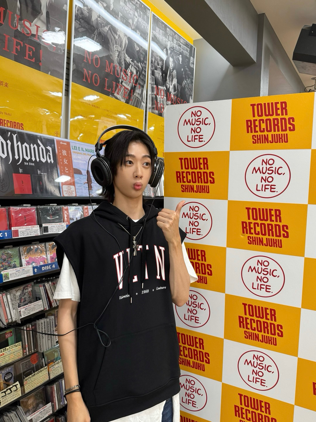 Hi-Fi Un!corn社区帖子 - 久しぶりにタワーレコード‼️ 明日は