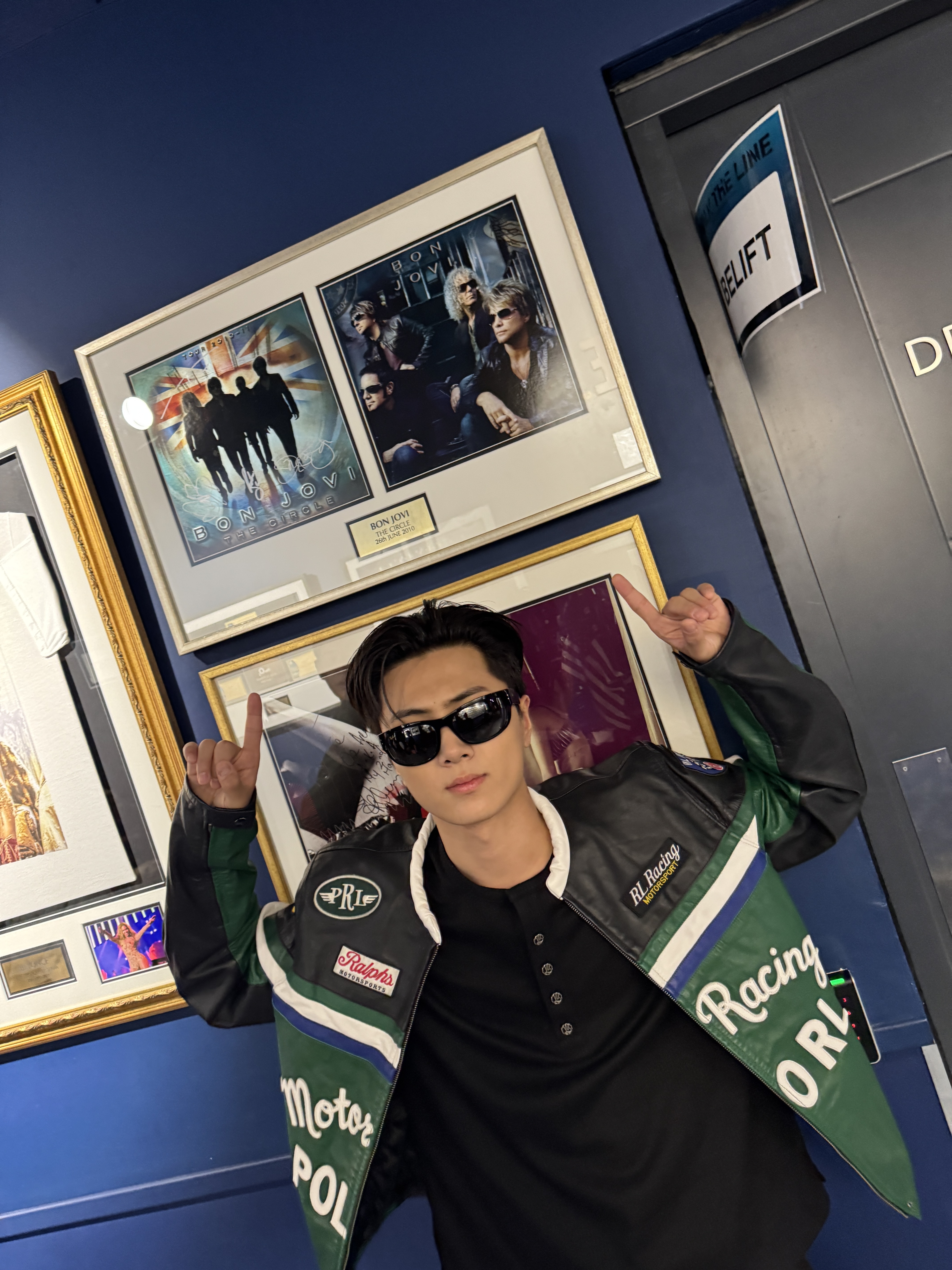 Weverse_9c8a4.JPG