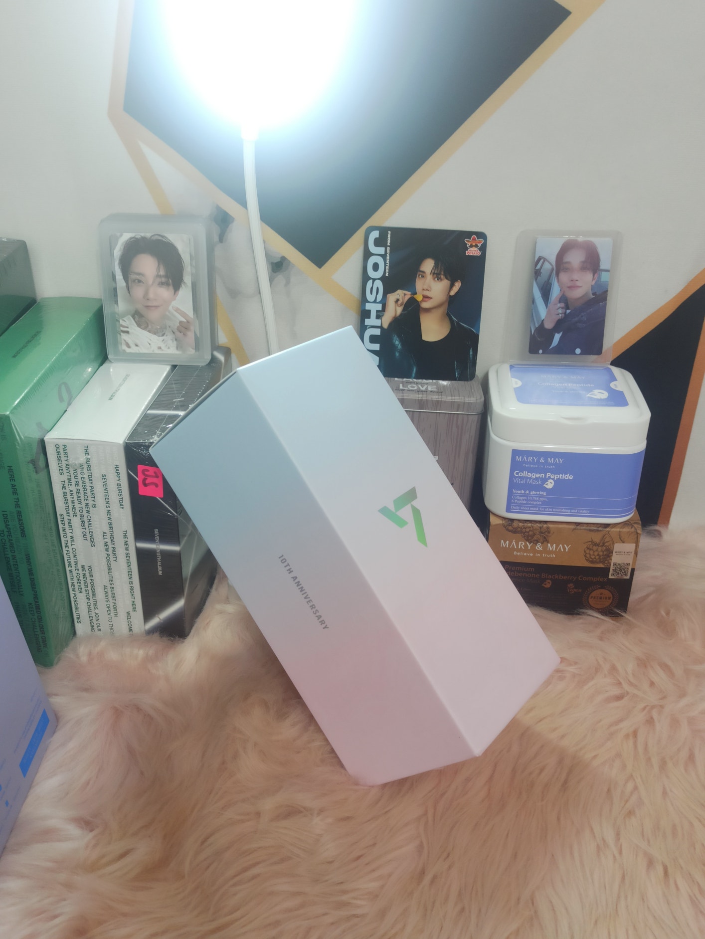 SEVENTEEN Community Post - My Carat Bong safely arrived 🏡