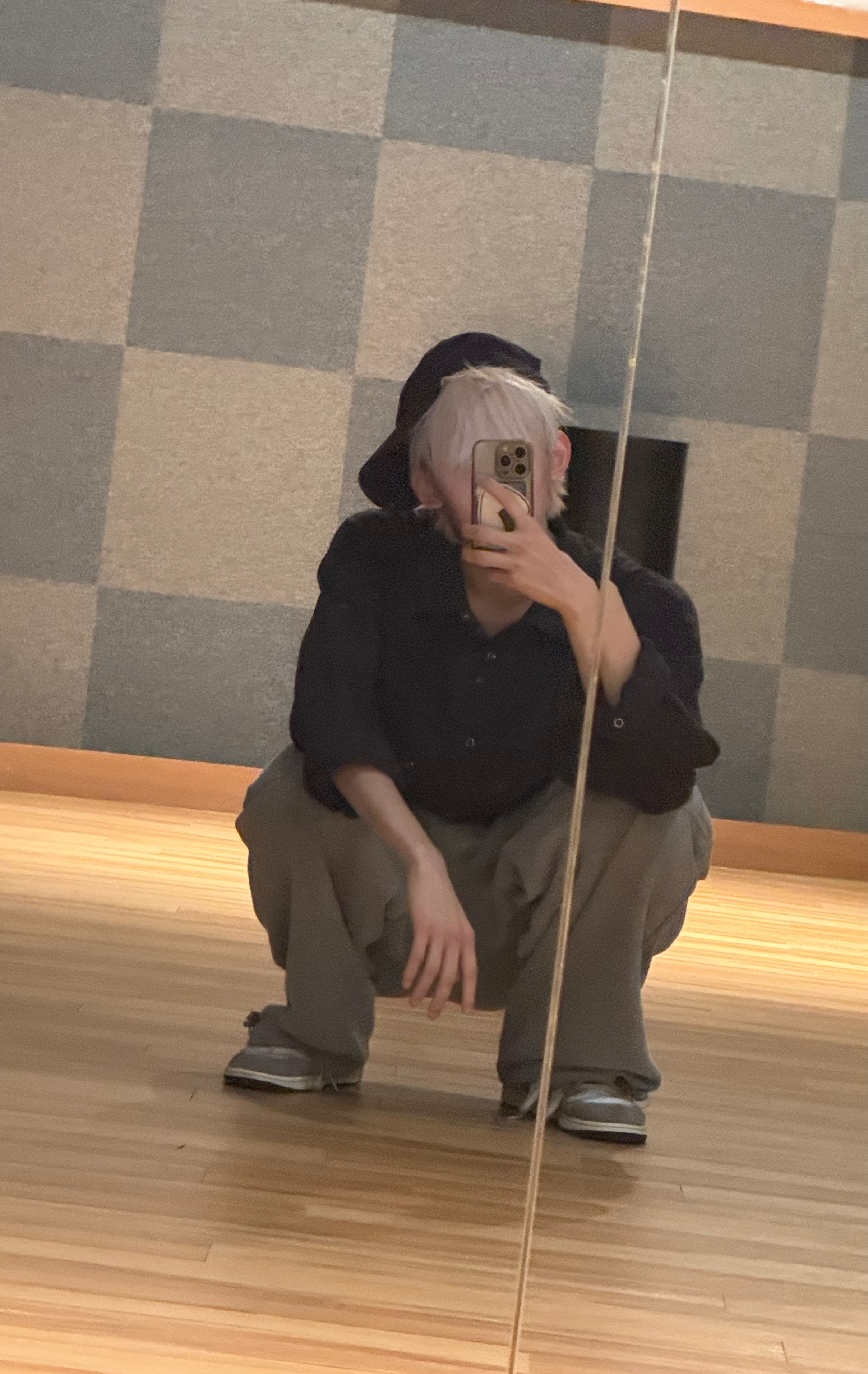 &TEAM 커뮤니티 포스트 - 🧢遊び - JO
